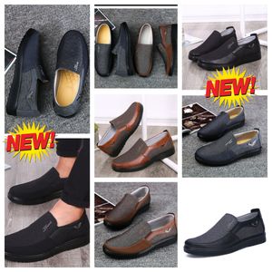 Modèle concepteurs formels Gai Man Black Shoes Point Toe Party Banquets Suit Mens Business Talons Designers Brewable Shoe 38-50 Softs