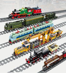Kits de construction de maquettes de train électrique, blocs de construction, jouets, Train mécanique, figurines de voiture de chemin de fer, jouets DIY pour enfants, cadeaux de noël