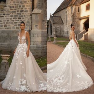 Applications 3D modernes robes de mariée robes nuptiales plage une ligne en train de balayage sans balayage