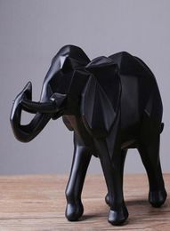 Résumé moderne Éléphant noir résine Ornements Accessoires de décoration de maison Cadeau Géométrique Résine Éléphant Sculpture1062451