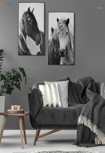 Moderne Zwart-wit Posters en Prints Paard Muur Canvas Schilderij Muur Foto voor Woonkamer Nordic Decoratie Home17918401