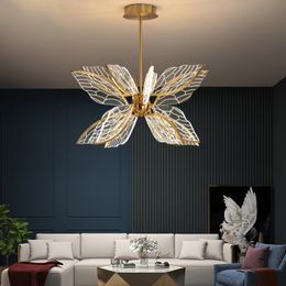 Lámpara de araña LED de mariposa moderna para sala de estar, dormitorio, lámparas colgantes de acrílico dorado de lujo para comedor