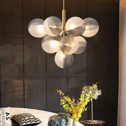 Moderne kroonluchterlamp voor woonkamer / slaapkamer Nordic glazen balverlichting Creatieve eetkamer licht armatuur
