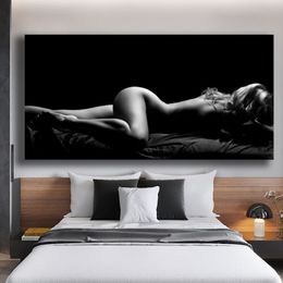 Moderne Figure Art Mur Photos Sexy Fille Nue Dormir Toile Peinture Pour Salon Affiches et Impressions Cuadros Home Decor247R