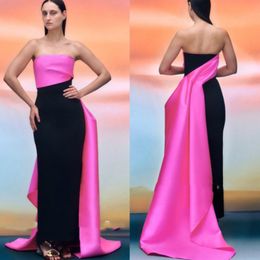 Modern Hot Pink and Black Satin Avondjurken Strapless Chic Celebrity Feestjurken Simple Sheath Dames Lange Formele Gelegenheid Dragen Kleur Gehavipte Prom Pageant Jurk