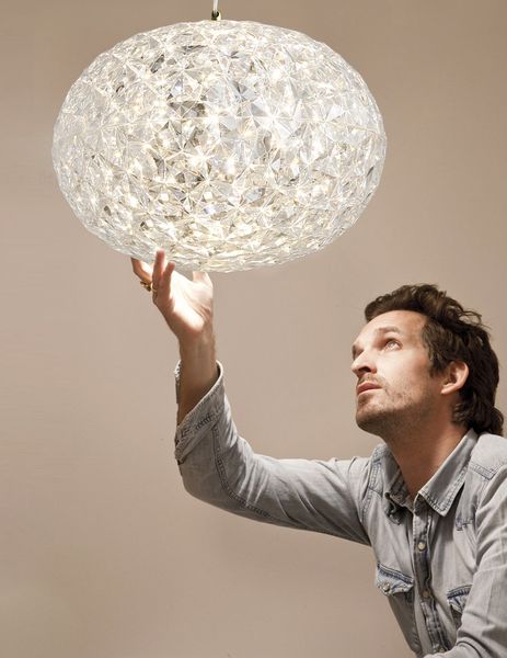 Moderne salon lustre lumières personnalité simple boule de verre acrylique lampes suspendues chambre salle à manger boule lustre éclairage