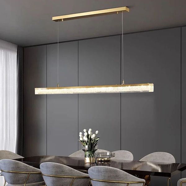 Chandelier LED de luxe moderne pour salle à manger cuisine salon chambre décoration lampe résine en or conception de cuivre