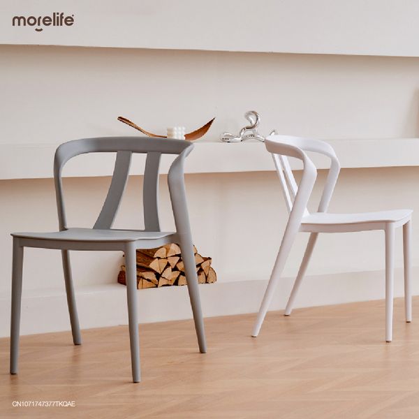 Chaise de salle à manger minimaliste moderne en bois de jambe en plastique luxe doux ergonomique, chaise de toilette Restaurant des meubles de café