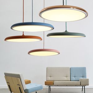 Lampe LED suspendue en forme de disque multicolore, design moderne, luminaire décoratif d'intérieur, idéal pour une salle à manger ou une chambre à coucher