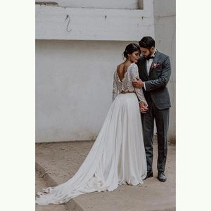 Modernos y sexy dos piezas de encaje de manga larga vestidos de novia de novia Back Out Bateau Neck vestidos de novia para novia Boho en venta