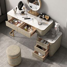 Tabla de maquillaje sólida moderna 2023 Nuevo dormitorio de vestidor simple Luz de madera Silla nórdica de lujo con espejo LED Muebles de lujo