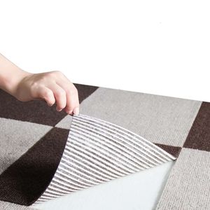 Carreaux modernes auto-tapis adhésifs de sol adhésif couverture de tissu patchwork tapis pour le décor de plancher de chambre à la maison 45 * 45cm