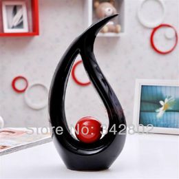 Vase en céramique de forme d'eau moderne pour décoration intérieure Vase de table rouge couleurs de blanc noir Choix 263K