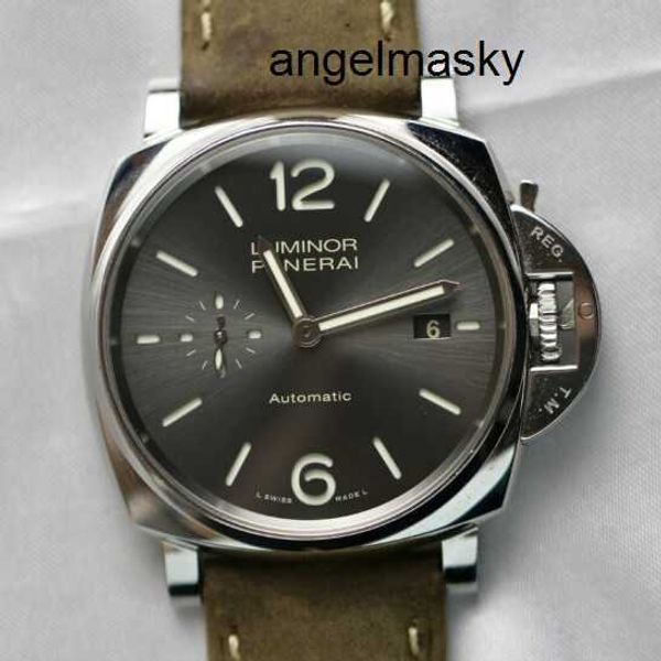 Montre au poignet moderne Panerai Luminor Due Series Swiss Watch Swiss Automatic Mécanique montre Luxury Watch imperméable Chronographe Chronograph Pam00904