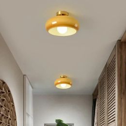 Luces colgantes de LED de vidrio amarillo moderno 40 W Copper Bedroom Sala de estar junto a la lámpara de lámpara de lámparas colgantes nórdicas