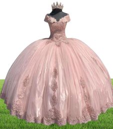 Robe de bal modeste Quinceanera robes hors de l'épaule Appliques dentelle doux 16 pas cher robe de soirée vestido de 15 anos7071195