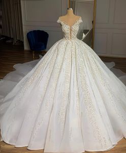 Robe De Bal Modeste Robes De Mariée Sheer Cou Cristal Paillettes Robes De Mariée Arabie Saoudite Chapelle Train Robes De Mariee