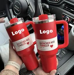 Winter PINK Parade 40oz Quencher Mugs Tasses de voyage Tasse de voiture Gobelets en acier inoxydable avec poignée en silicone Cadeau de la Saint-Valentin 0123