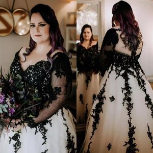 Modeste Élégant Plus La Taille Une Ligne Robe De Mariée Robes De Mariée Noir Appliques Creux Dos Balayage Train Sur Mesure Tulle Col En V Formal280O