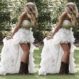 Bescheiden Hoge Lage Landelijke Stijl Trouwjurken Sweetheart Ruches Organza Asymmetrisch Ingericht Hi-Lo Witte Bruid Bruidsjurken287t