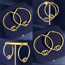 Diseñador de aretes de lujo modesto para mujer aretes vintage de alta gama para hombre hermosa nueva marea aretes de aro con personalidad simple joyería para fiesta de boda zl174 I4