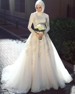 Hijab musulmán Vestidos de novia Una línea Vestidos de novia Cuello alto Mangas largas Apliques de encaje floral 2023 Jardín islámico Vestido de novia modesto Tallas grandes Árabe Dubai Vestido