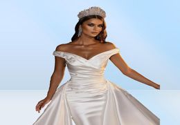 Bescheidene Satin-Meerjungfrau-Brautkleider mit abnehmbarer Schleppe, elegante schulterfreie, perlenbesetzte Kristalle, Korsett-Rücken-Brautkleider Ves3327575