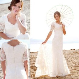 Bescheiden korte mouwen bruidsjurken met parels voor strand tuin elegante bruiden kant bruidsjurken vestidos