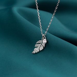 Modian Mode Bruiloft Ketting Voor Vrouwen Lichtgevende Zirkoon Veer Sterling Sliver 925 Hanger Ketting Korea Stijl Fijne Sieraden Q0531