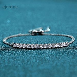 Bracelet Moisanite Bracelet blanc Gold Sterling Sier Femmes 1,3 CT D VVS1 Chaîne de l'éternité réglable en diamant à coupe ronde