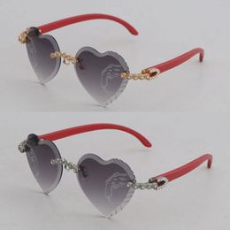 Moissanite Diamond Set Lunettes de soleil en bois sans monture pour femmes Lunettes en bois rouge Hommes Sculpté Angle Tniangle lentille Designer Rocks lunettes lentilles Taille 56-18-140MM