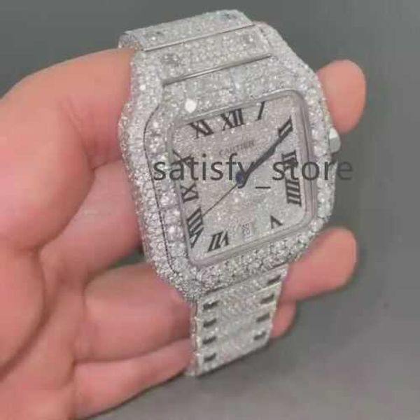 La montre automatique Moissanite VVS Diamond réussit le test de diamant