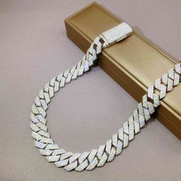 MoissaniteIce collier de mode hip hop rappeur collier de charme de mode pour hommes bijoux brillants2023