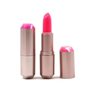 Moisture Stay Lipstick Color de labios Hidratante Nutritivo Fácil de usar Tubo dorado de larga duración Maquillaje Rouge Sexy Lips