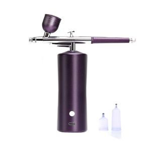 Essence hydratante Humidificateur facial Instrument d'injection d'oxygène Accueil Nail Steamer Salon de beauté Spécial Eau Oxygen Handheld Nano Facial Steamer