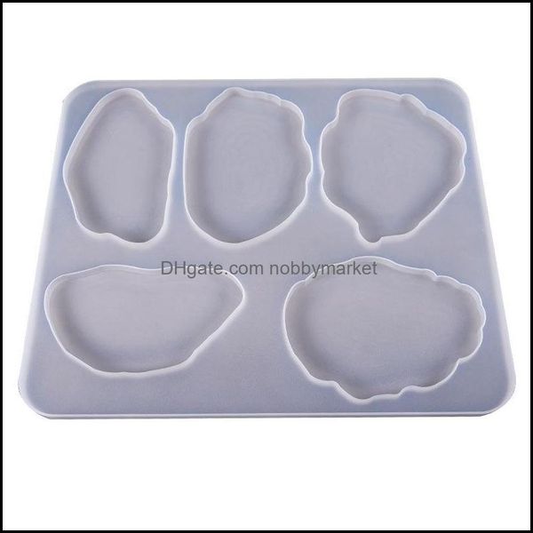 Moules Agate Coaster SIL MODS RÉSINE 5 CAVITY TRANSLUCTION FLEXIBLE UV MOLLE DÉCORME DE TABLE DE TABLE DE MAISON DES TRAVAIL