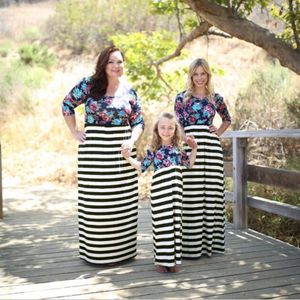 Mama en mij jurken familie matching kleding moeder en dochter jurken familie matching kleding kinderen ouder patchwork stripe bloemen jurken