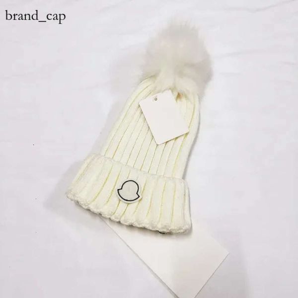 monckleir beanie tricot beanie Designer hiver laine chapeau laine de laine hommes et femmes épaisse épaisse en fausse fourrure