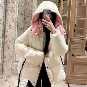 Monclair Jacket Monclet Designer Monclair Coatmonclair Jacket Women 23 Year M Winter Down Coat Womens Short Parana Pink Inner Lining Hood Épaissi Pain