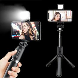 Monopods draagbare Bluetooth selfie stick telefoonhouder intrekbaar multifunctioneel 68 cm statief met selfie licht draadloze externe sluiter