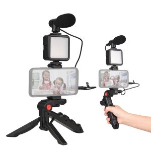 Monopods Smartphone Vlog Kit mini vidéo LED Light + Microphone cardioïde + clip de téléphone extensible + trépied pour diffusion en direct