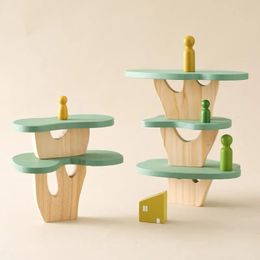 Montessori Blocs d'arbre en bois Toys for Children Ornement Decoration Baby Stacking 3D Toy Blocs en bois Stacker Balancing Games 240510