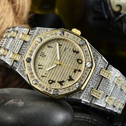 El nuevo reloj Montre de Luxe con par de diamantes y cuarzo automático de 41 mm con brazalete de acero con incrustaciones de diamantes