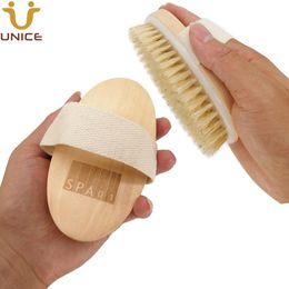 MOQ 50 stks OEM Boar Borren Bad Body Brush Aangepaste Logo Houten Handvat Reinigingsborstels voor Douche Badkamer Gereedschap Relatiegeschenk