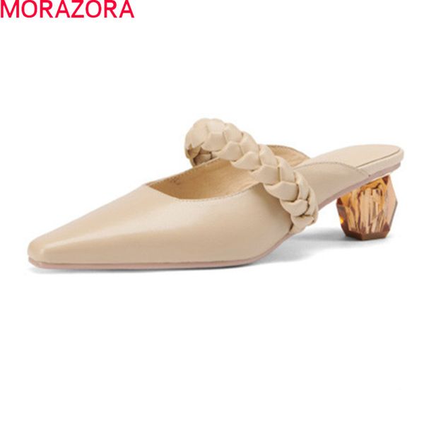 MORAZORA, zapatillas de talla grande 33-45 para mujer, zapatos de cuero genuino para mujer, zapatos informales de fiesta con tacones medios de Color albaricoque de verano 210506