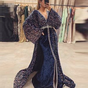 Marokkaanse Caftan Sequin Avondjurk Lange Mouwen Fluwelen Beaded V-hals Navy Blue Dubai Arabische Moslimmeermin Formele Prom-jurken