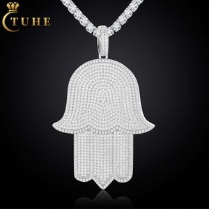 Fabricante de joyas de mossanita, colgante de mano de Hamsa con diamantes de moissanita Vvs con ajuste de punta de Plata de Ley 925 para hombres