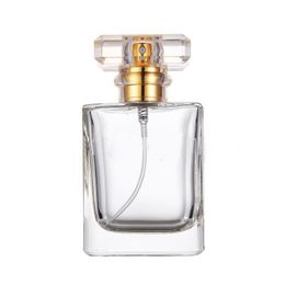 Meest populaire lege vierkante glazen parfumflessen 50 ml kristal lege spray met zwart transparante pompspuitkap DH2010