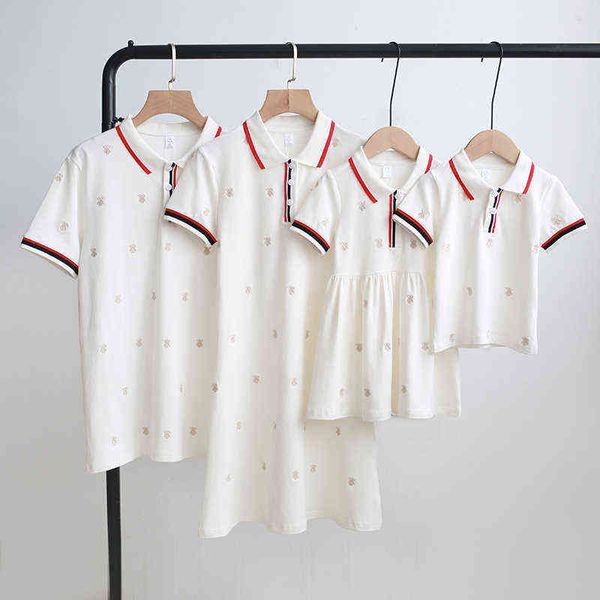 Robes mère-fille, chemises papa-fils, tenues père-bébé pour famille, vêtements assortis maman et fille, ensemble sœur et frère