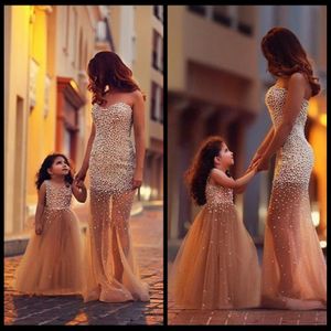 Madre hija vestidos a juego Mermaid Tulle Pearls Prom Party Dress Elegant Long Long Formal Vestidos de noche 3013